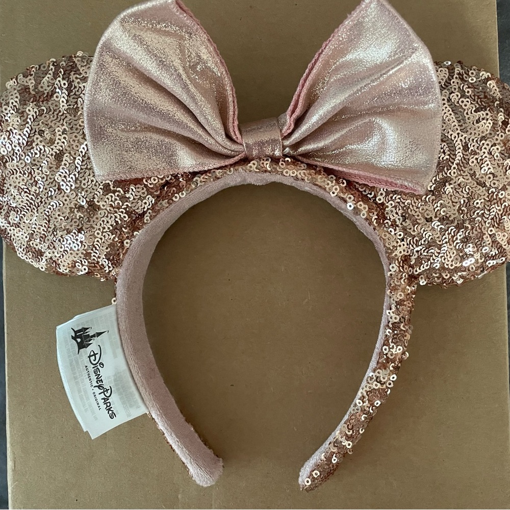 Rose Gold Minnie Mouse Ears